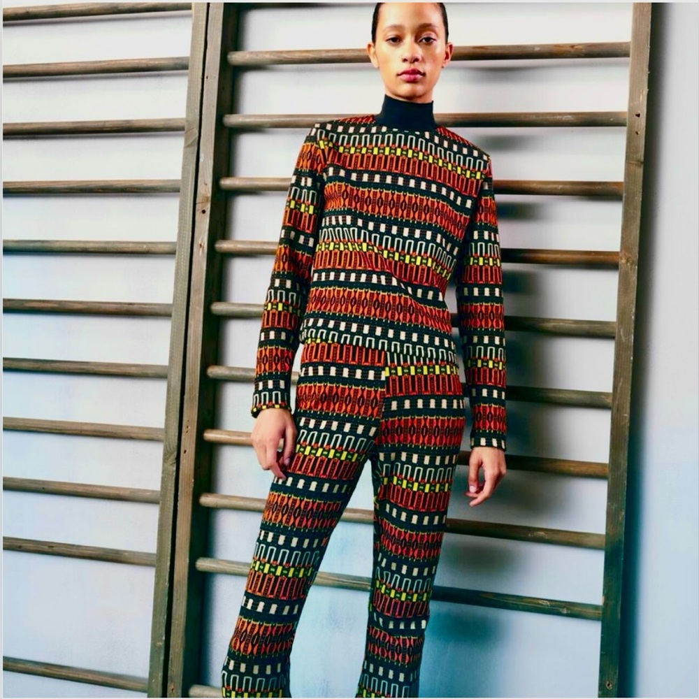 Zara BUNDLE (2) flared geometric pants and matching mock neck top sz Small